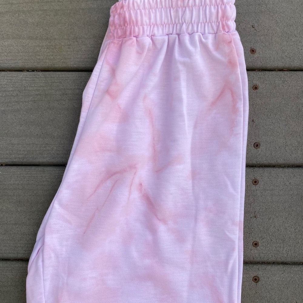 NWT The Pink Light-Weight Sweatpants by tiedyemo